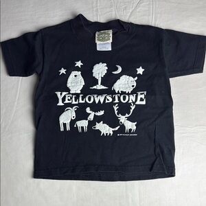 YELLOWSTONE Park Black Kids Glow in the Dark Graphic T-Shirt Size XS